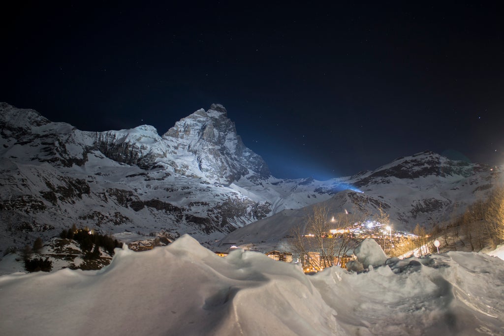 Cervino Ski Paradise_Matterhorn by Night_(c): Nicola Cornero