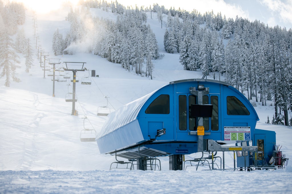 Mt. Bachelor_Pine Marten Chairlift_Bottom_(c): Mt. Bachelor