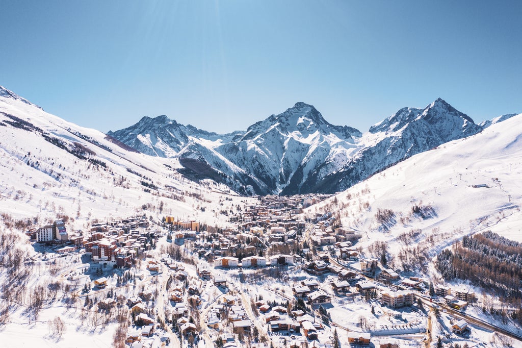 Les 2 Alpes_Valley Panorama_(c): Luka Leroy / Les 2 Alpes