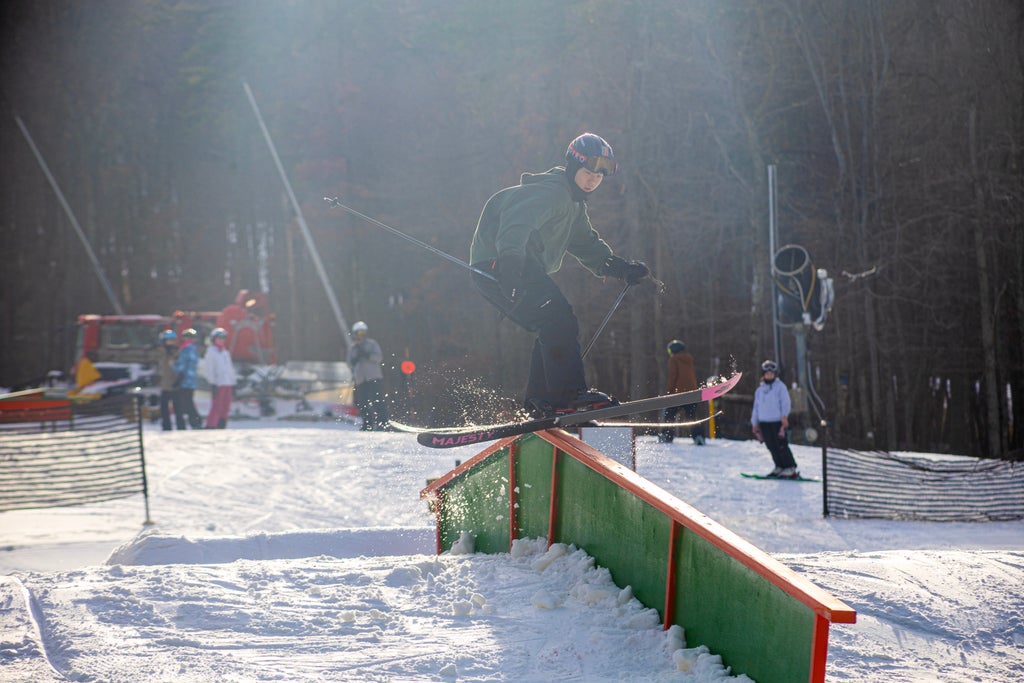 Massanutten_Skier Rail Trick_(c):