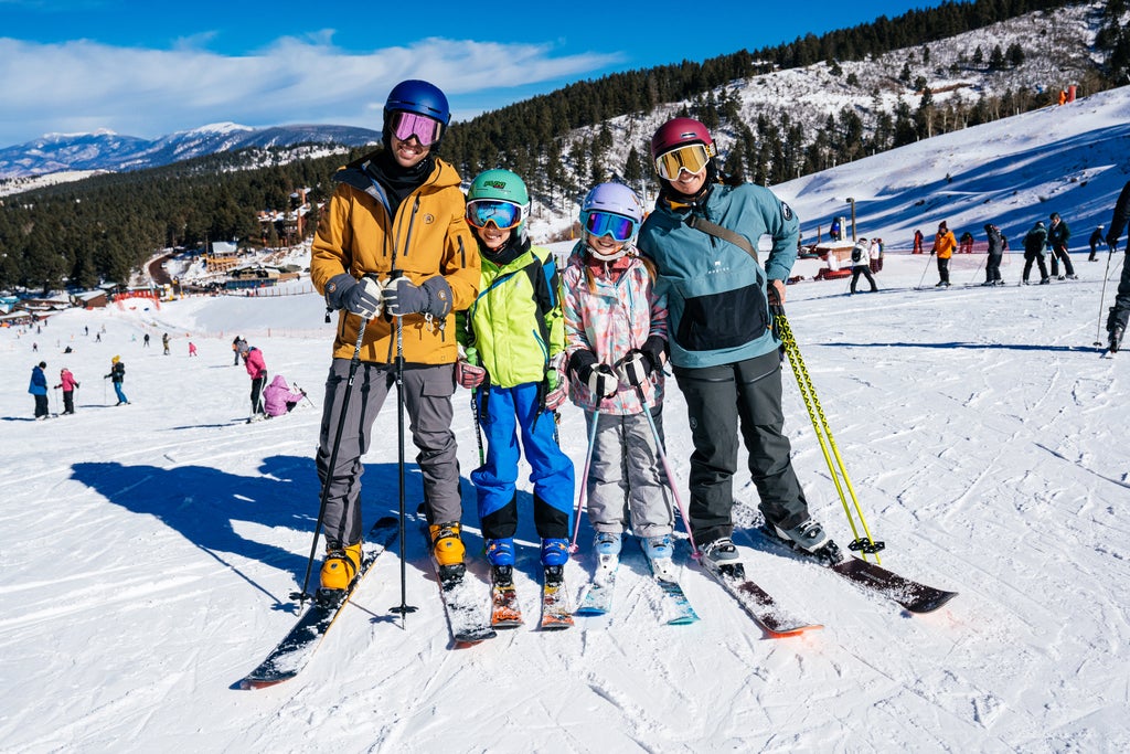 Angel Fire Resort_Hall Family_Bluebird_Group Photo_(c): Angel Fire Resort