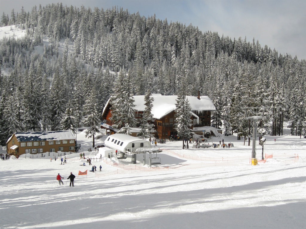 Willamette Pass base area. Photo by Larry Turner, courtesy of Willamette Pass.