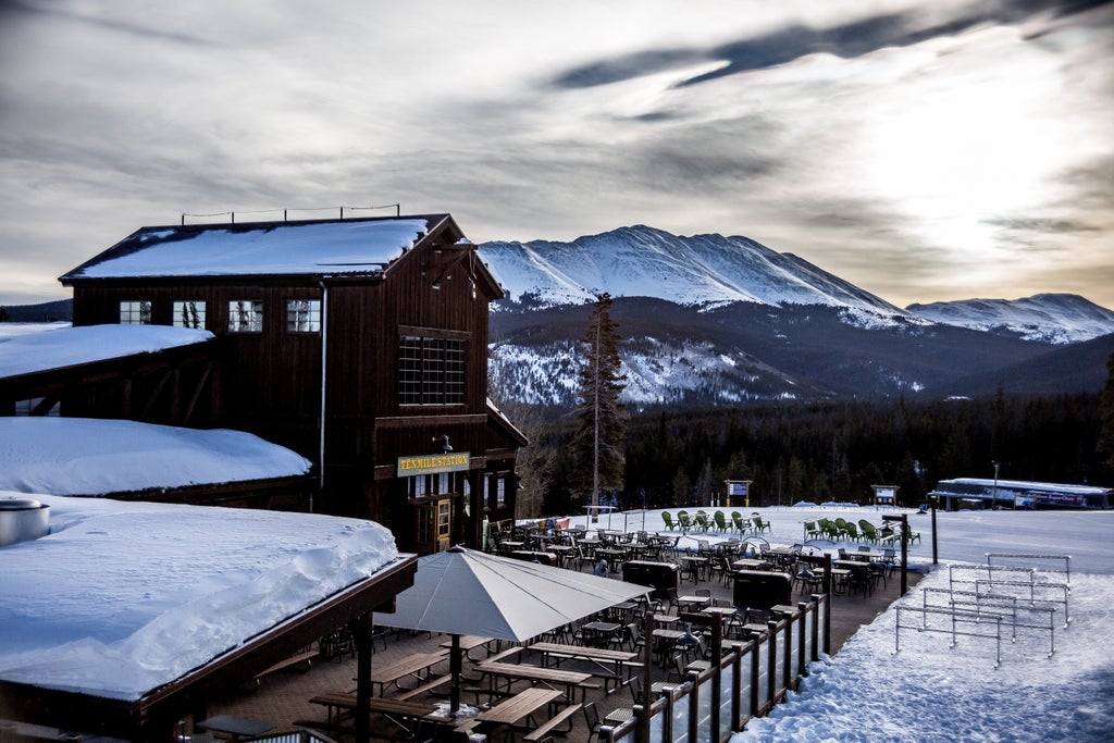 Breckenridge_Ten Mile Station Sunrise_(c): Brent Clark