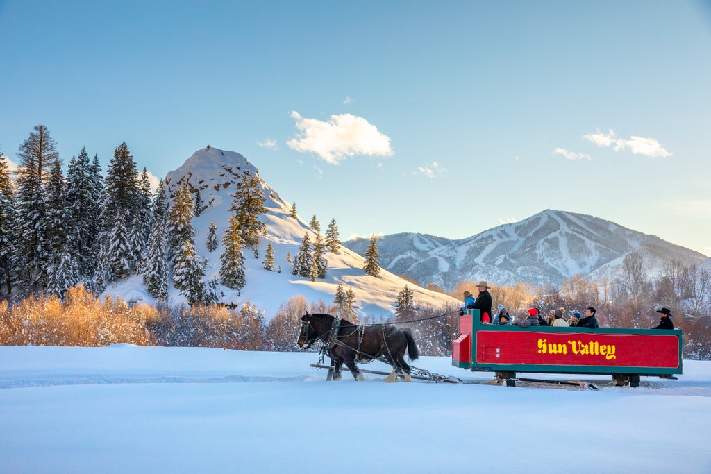 Sun Valley_Horse_SleighRide_Trail Creek_Sun Valley Resort Photographer: © Steve Dondero