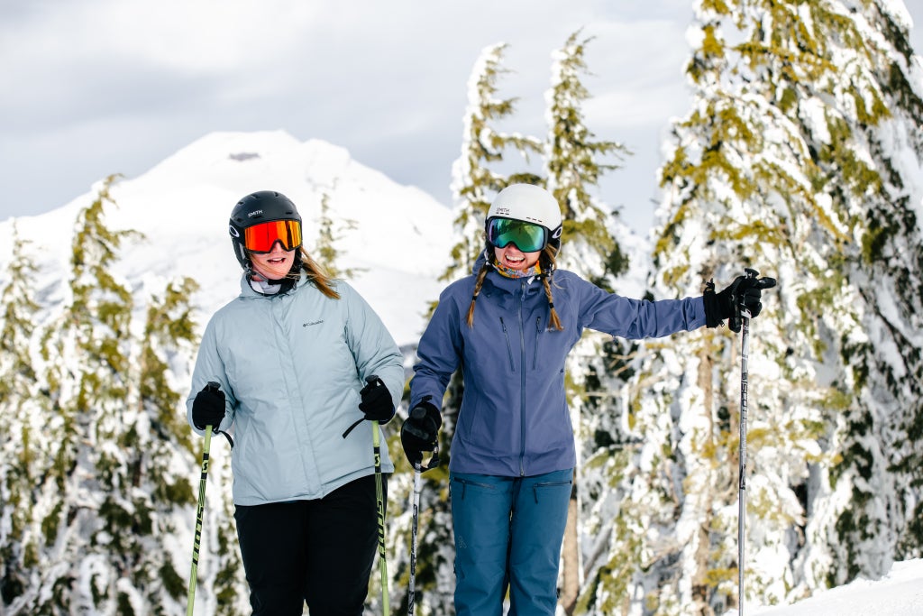 Mt. Bachelor_Skier Girlfriends_Candid Shot_(c): Mt. Bachelor