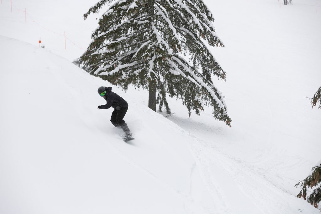 Highlands Harbor Springs_Slope Snowboarder_(c): The Highlands in Harbor Springs