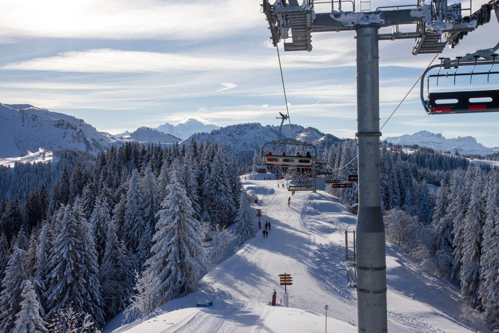 Morzine_Chairlift view_(c): OT Morzine