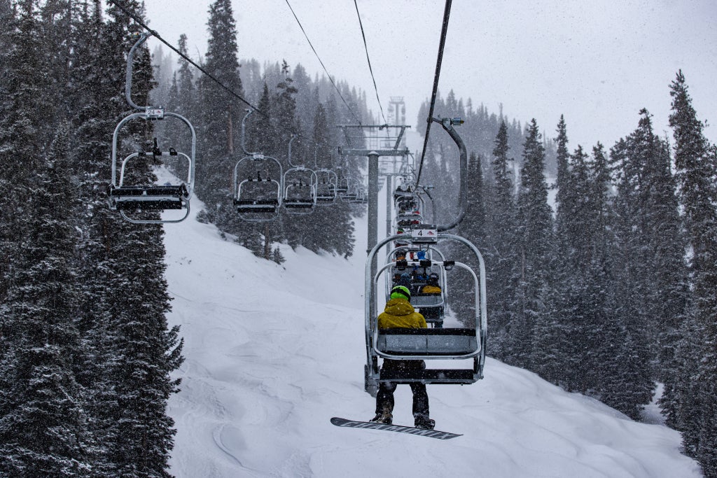 3.5.22-3-inches-pali-len-parks-lower-east-wall-steep-gullies-highrez-11