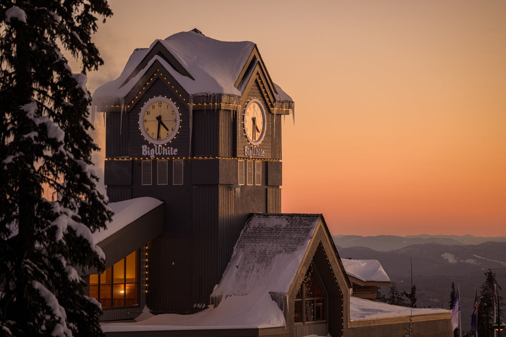 Big White_Clock Tower at Sunset_(c): Andrew Jay
