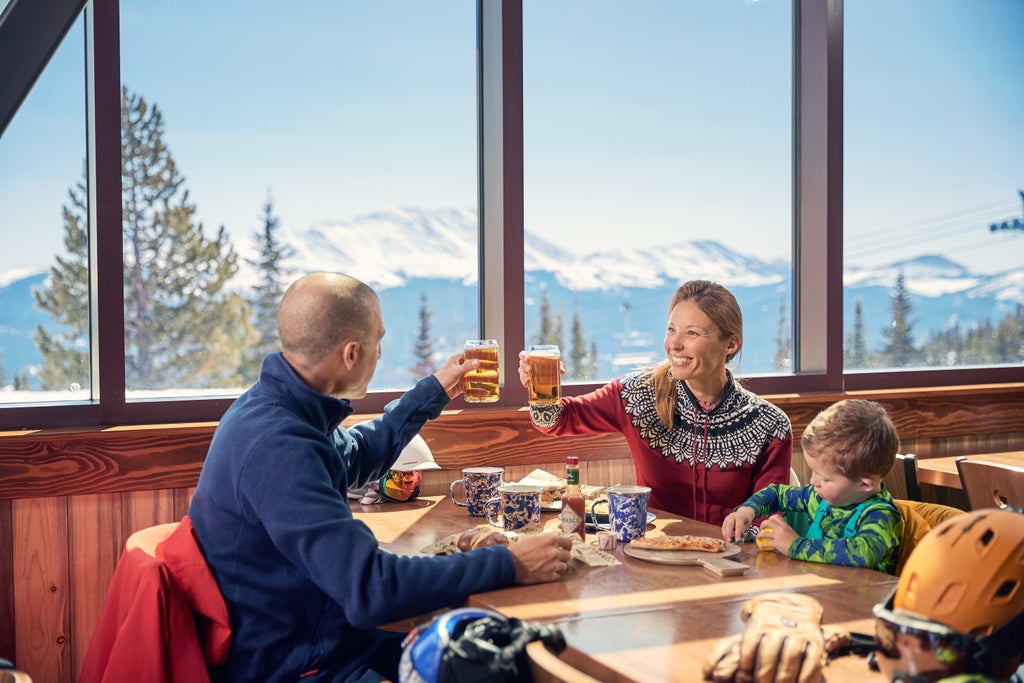 Breckenridge_Pioneer Crossing_Family_(c): Vail Resorts / Andrew Maguire