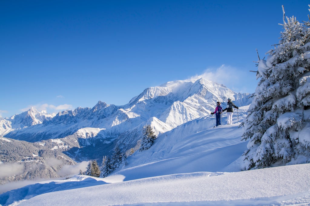 Saint Gervais_Evasion_Snowshoe Hike_(c): OT Saint Gervais / Boris Molinier