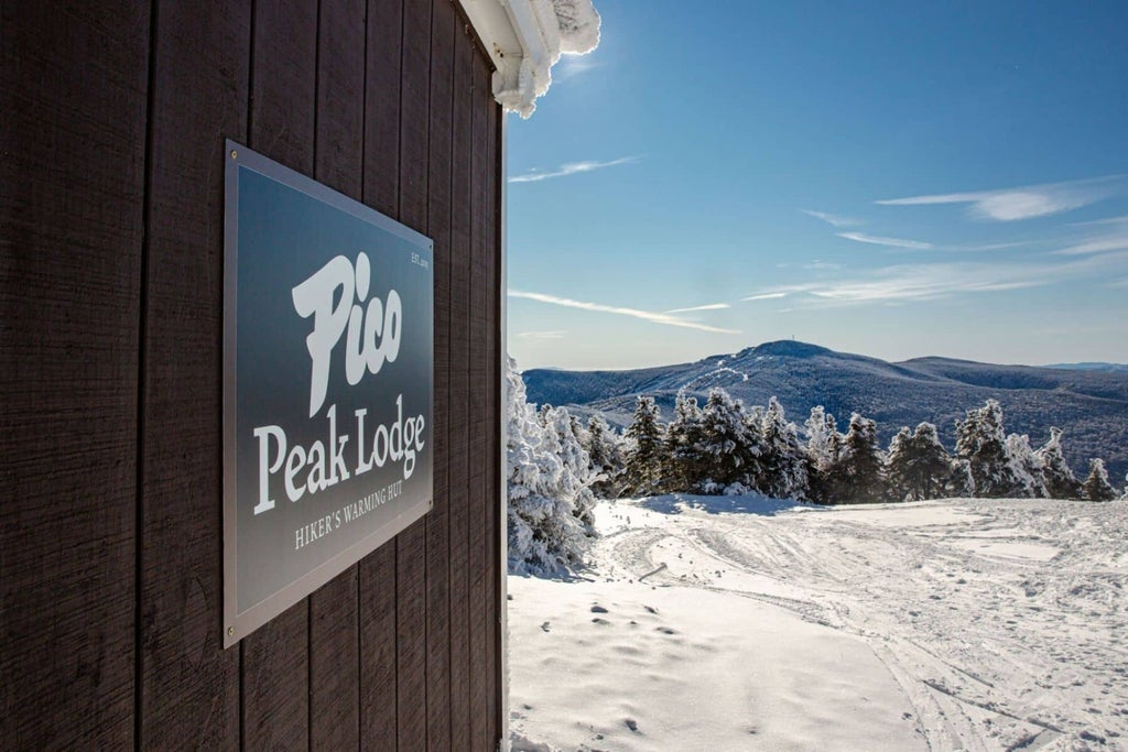 Pico Mountain Welcome signage