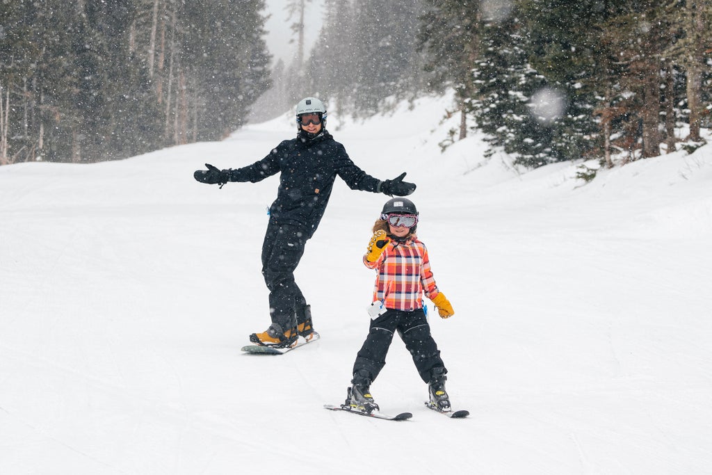 Angel Fire Resort_Griese Family and Friends_Fresh Snow_(c): Angel Fire Resort