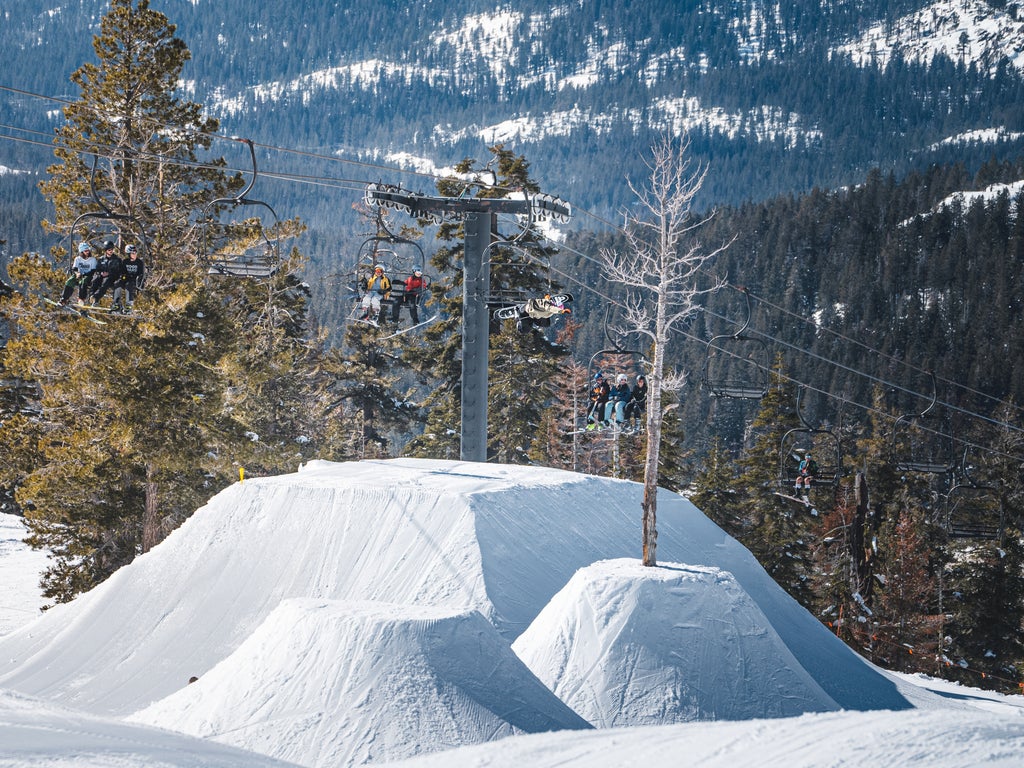 Boreal Mountain Resort_Chairlift Ride Over Peace Park_(c): Boreal Mountain Resort