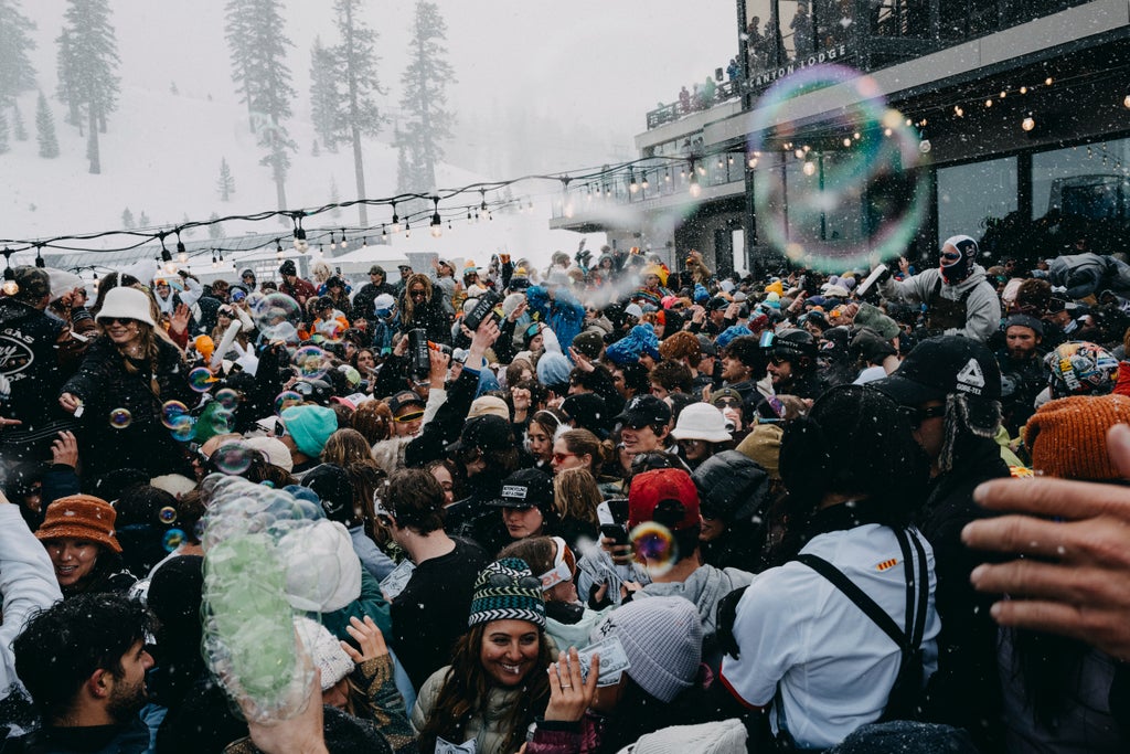 2024-03-30 MM PM DiscoLines Leica 00486