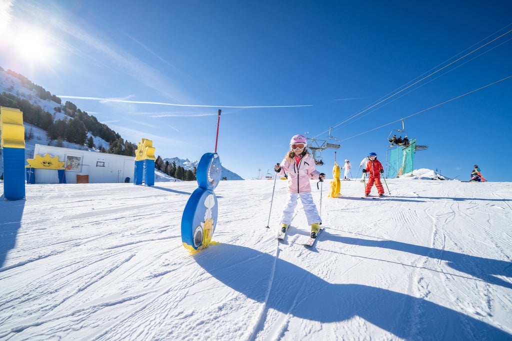 Famille hiver Nendaz Copyright Etienne Bornet 2022