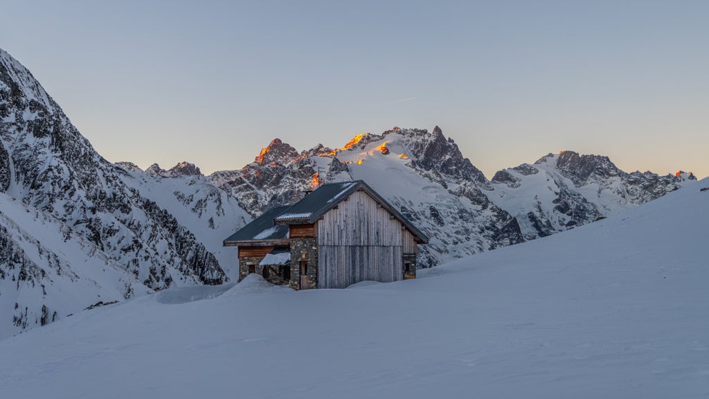 La Meije_Refuge du Goléon_Alpine Hut