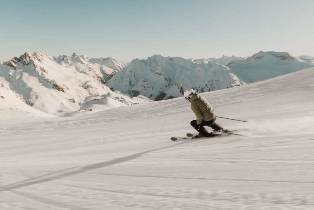 Lech Zürs_Skier Speed Carving_(c): Lech Zürs Tourismus