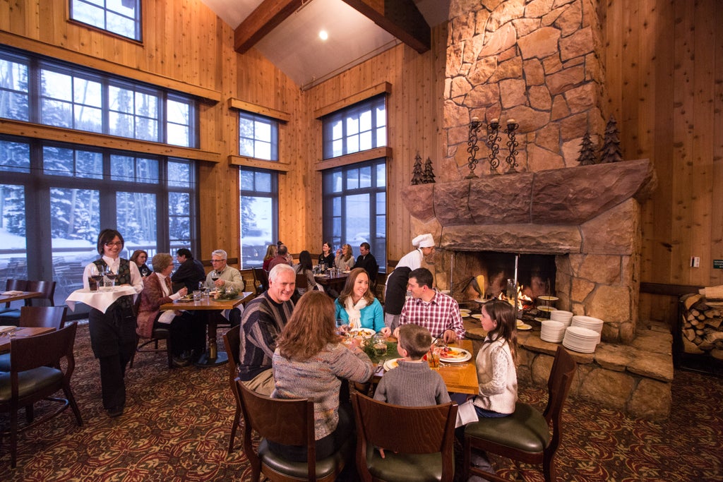 Deer Valley_Winter Fireside Dining_(c): Keri Bascetta