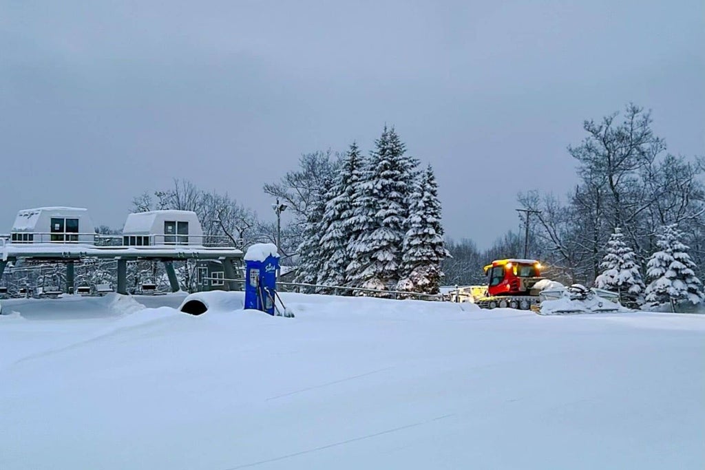 Ski Big Bear - Snow Groomer Preparing Ski Slopes