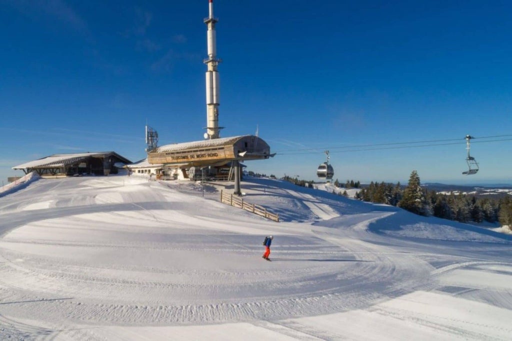 Monts Jura - Télécombi le Mont Rond