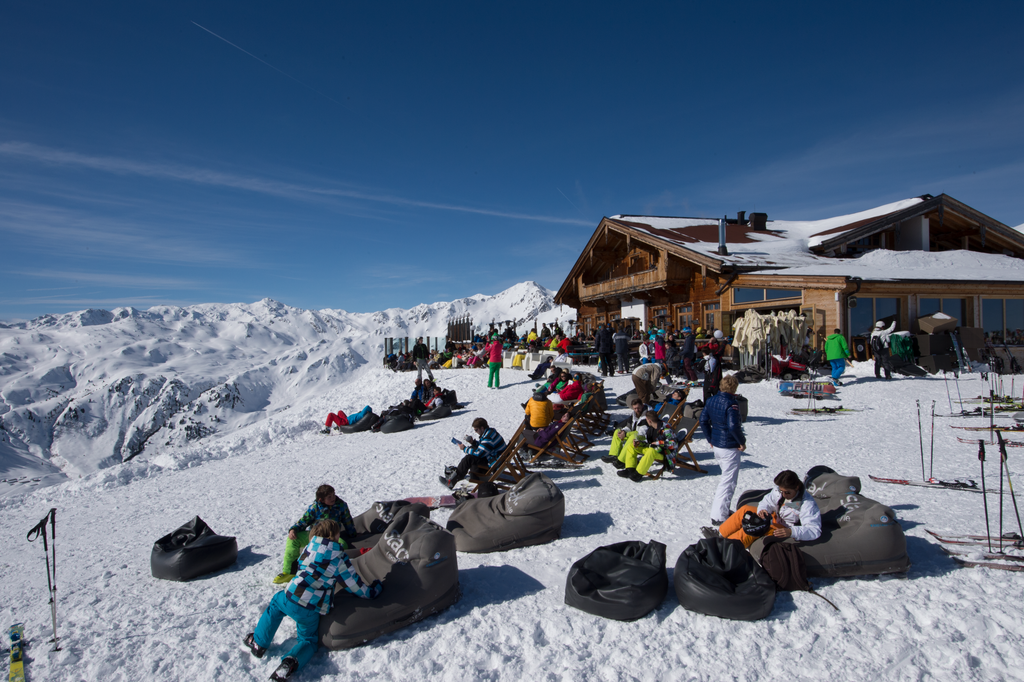 Hochzillertal, Kaltenbach, Kristallhütte Tirol Werbung Mallaun Josef Kaltenbach