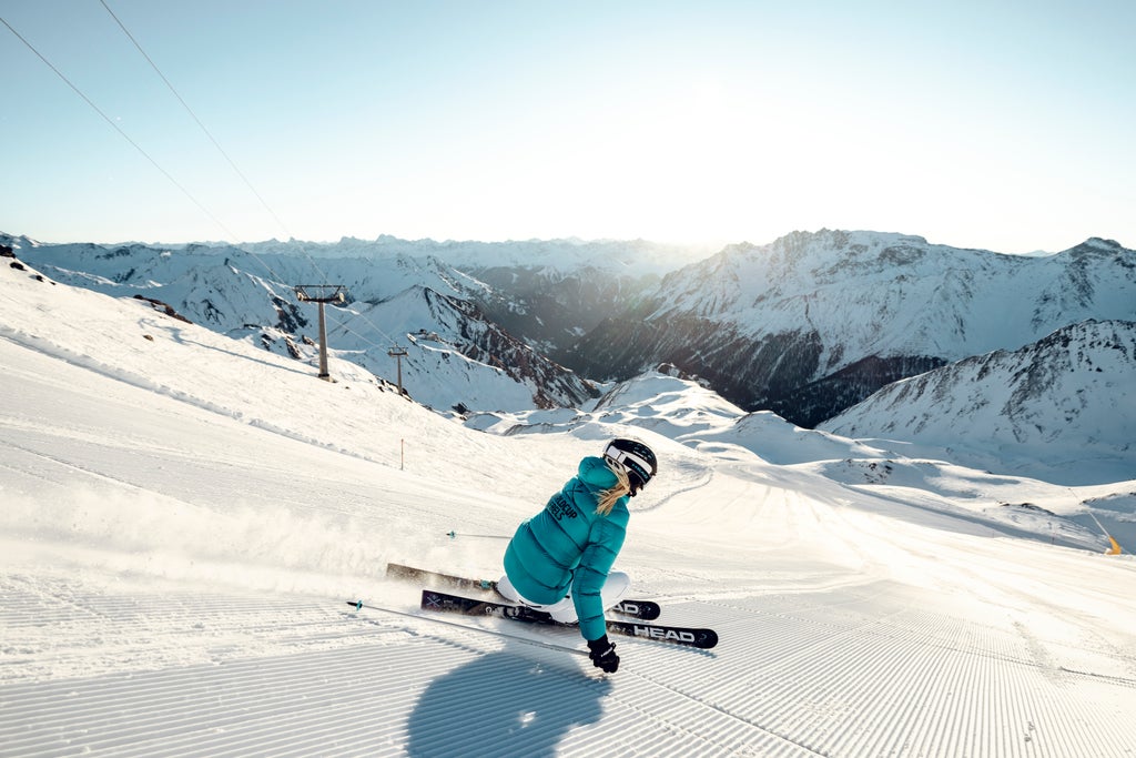 WS2324 Alpine Action Ischgl  (180) (c)Photo provided by HEAD