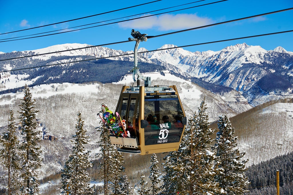 Vail_Golden Gondola_(c): Vail Resorts / Jack Affleck