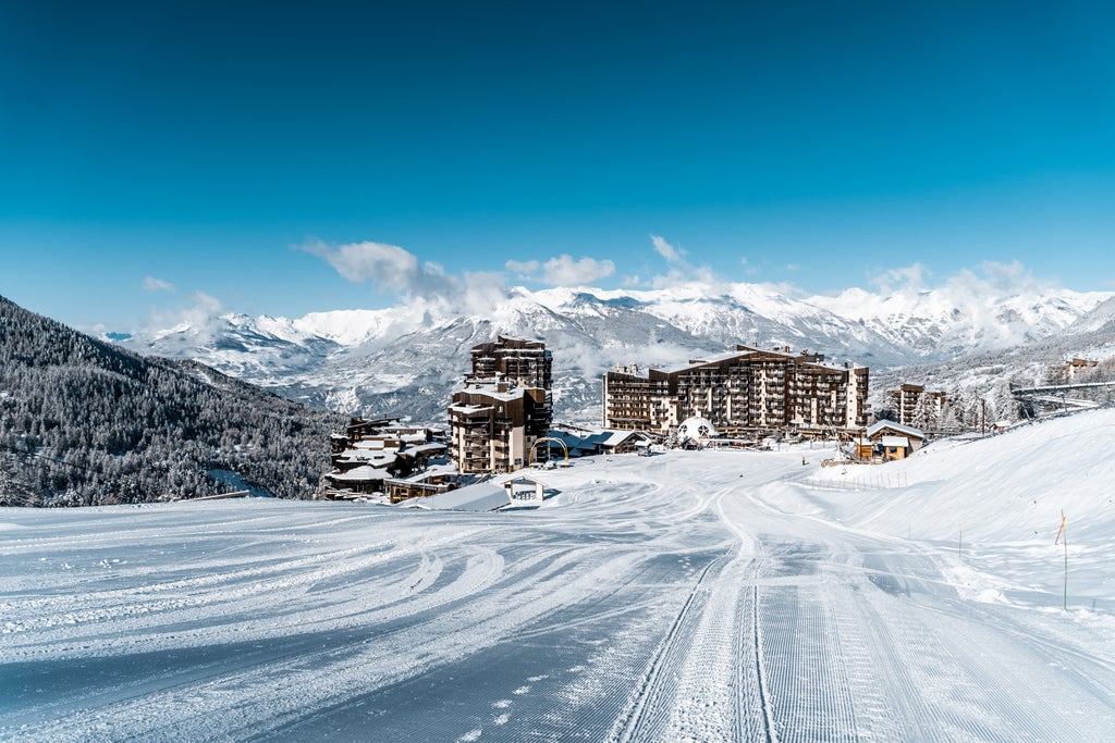 Les Orres_Freshly Groomed Slope Morning_(c): Willy Camus