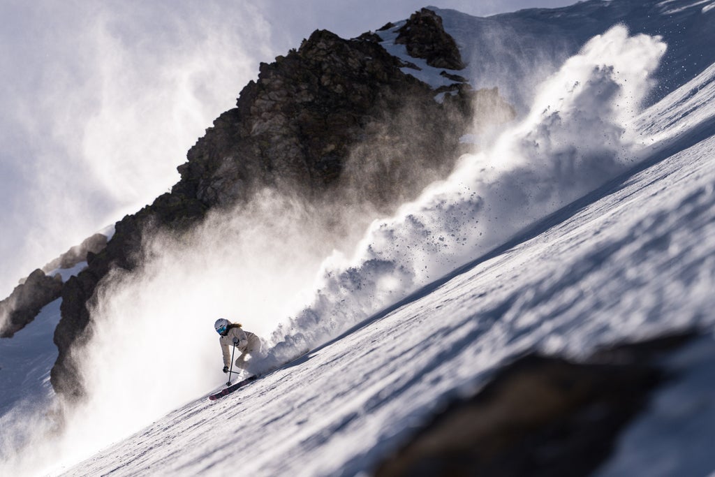 20220214 pondella blackcrow 4015