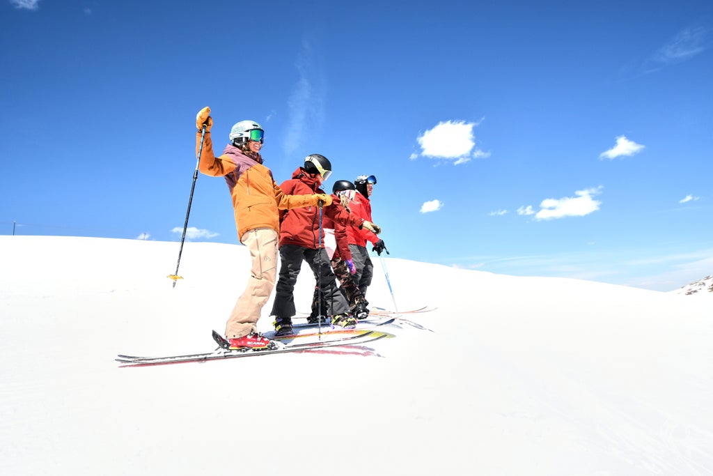 Loveland 041723 Loveland GroupRidge DSC 7390