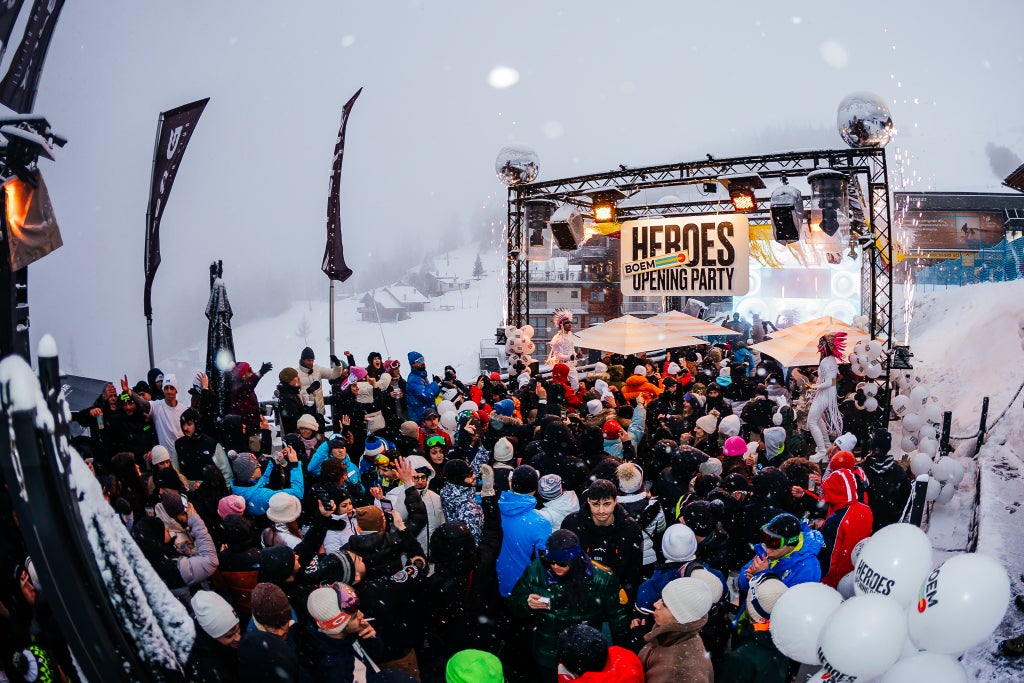 Courmayeur_Crowd Dancing Super G_(c): Paolo Alfieri