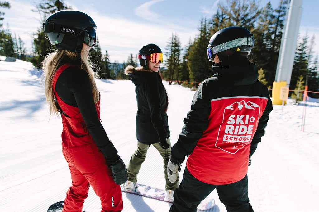 Sierra-at-Tahoe_Bluebird_Snowboard Lesson_(c): Courtney Aaron Photography
