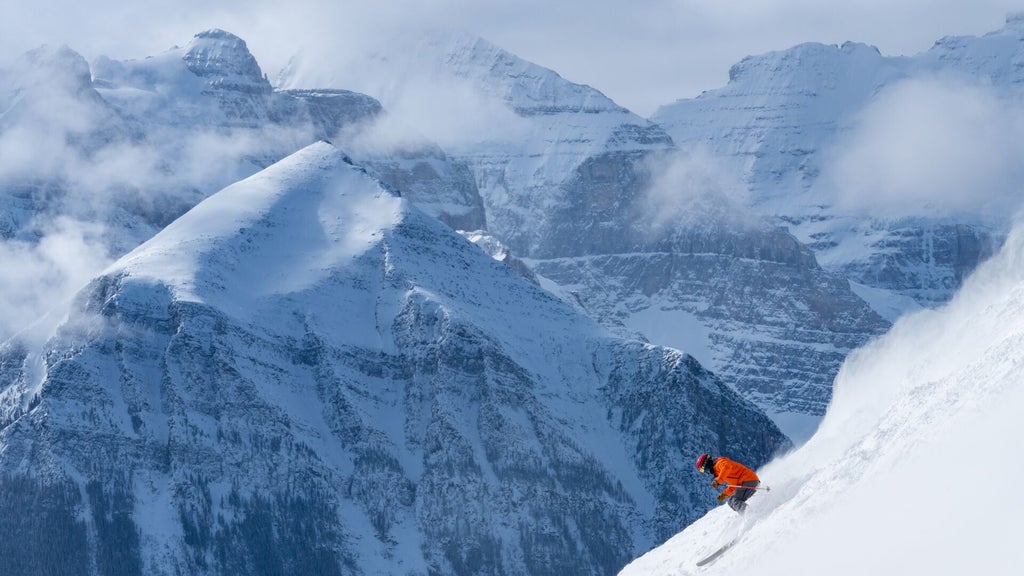 Lake Louise Ski Resort_Bluebird_Skier Steep Descent_(c): Reuben Krabbe