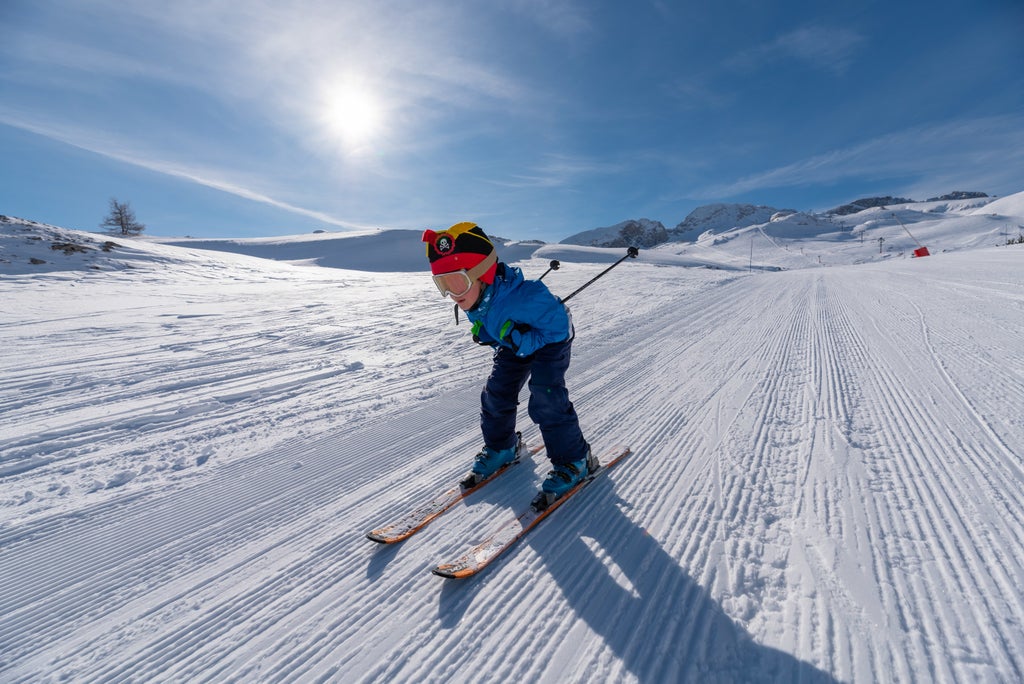 Superdévoluy / La Joue du Loup_Kid Skiing Easy Slope_(c): Arzur Michaël
