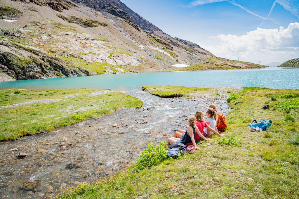 504380908 1214638734038182 8538591960871777257 n