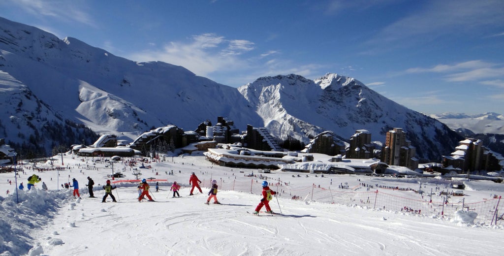 Avoriaz_Kids Ski School_(c): Shutterstock