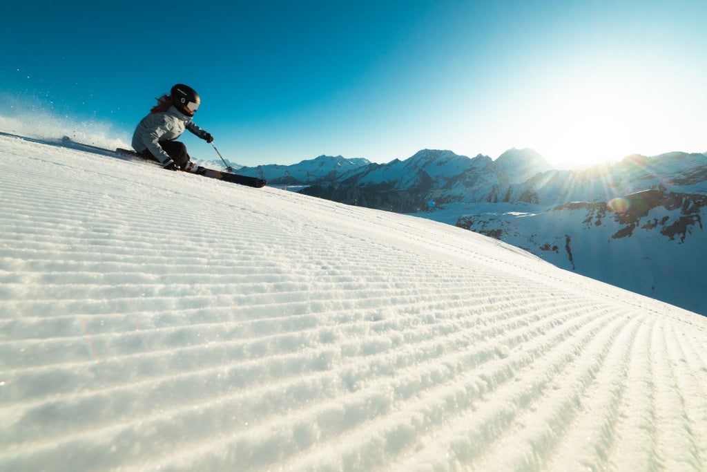Courchevel_1850 Morning Ski_(c): Arthur Bertrand