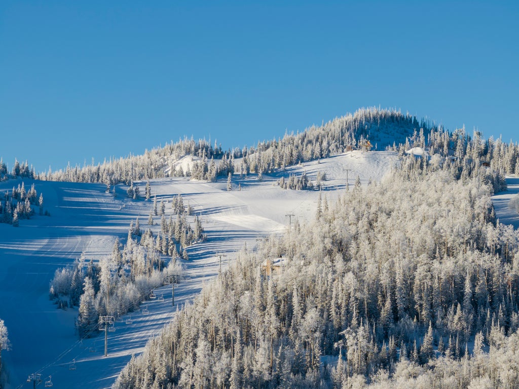 Navajo Express Peak©Jessee Lynch - Courtesy of Brian Head Resort