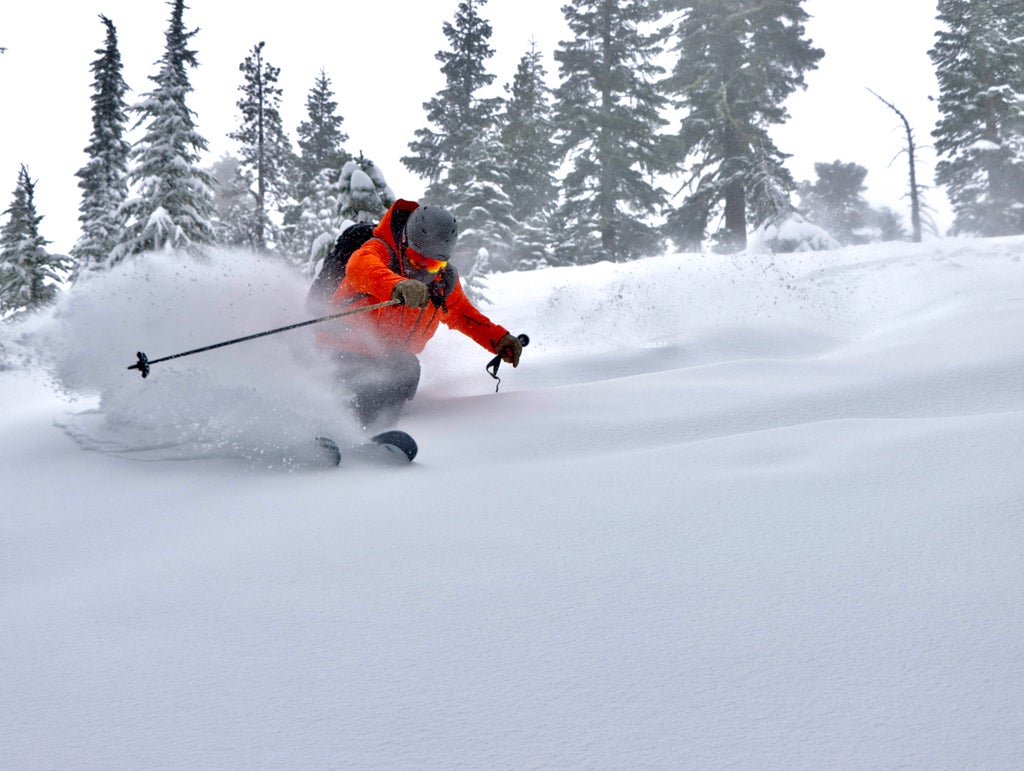 Bear Valley_Powder Ski_(c): Bear Valley Mountain Resort