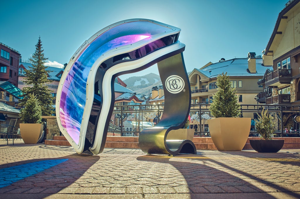 Beaver Creek_Ski Goggles Art Installation_(c): Vail Resorts -- All rights reserved