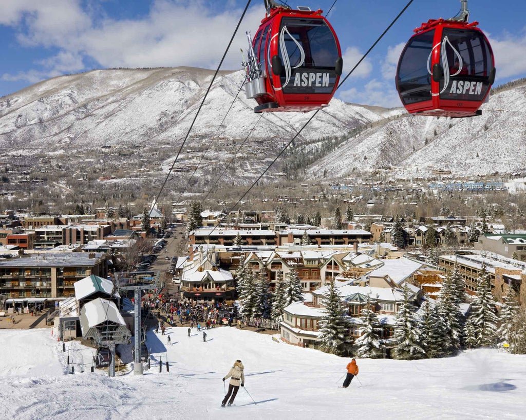 Aspen Snowmass_Base Area and Town_(c): Aspen Snowmass