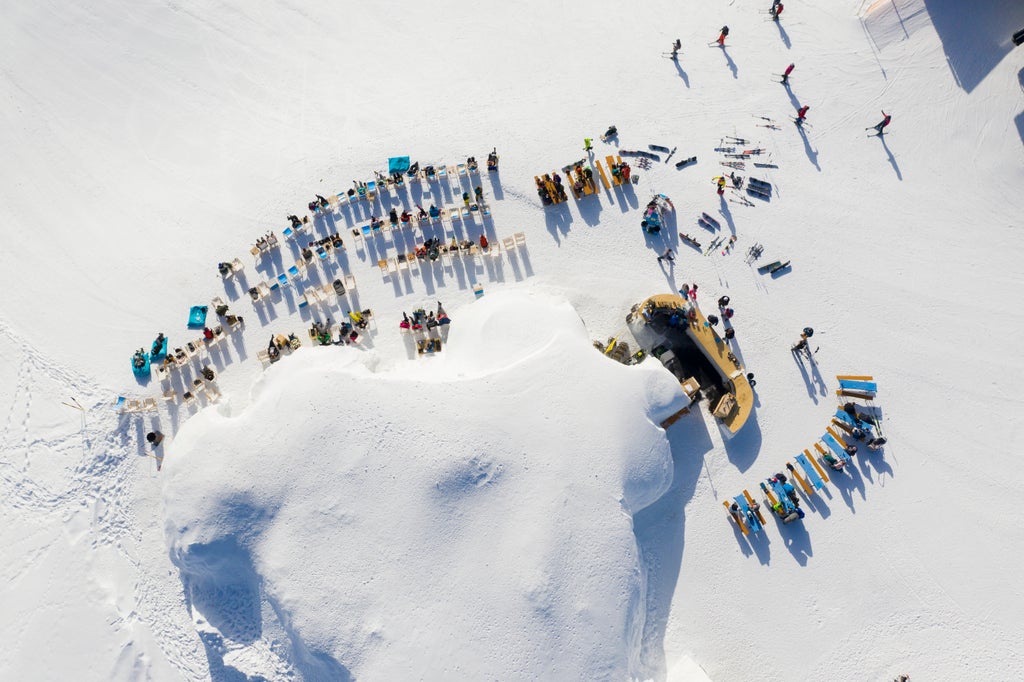 WhiteLounge SchneeBar am Ahorn ©Mayrhofner Bergbahnen 4