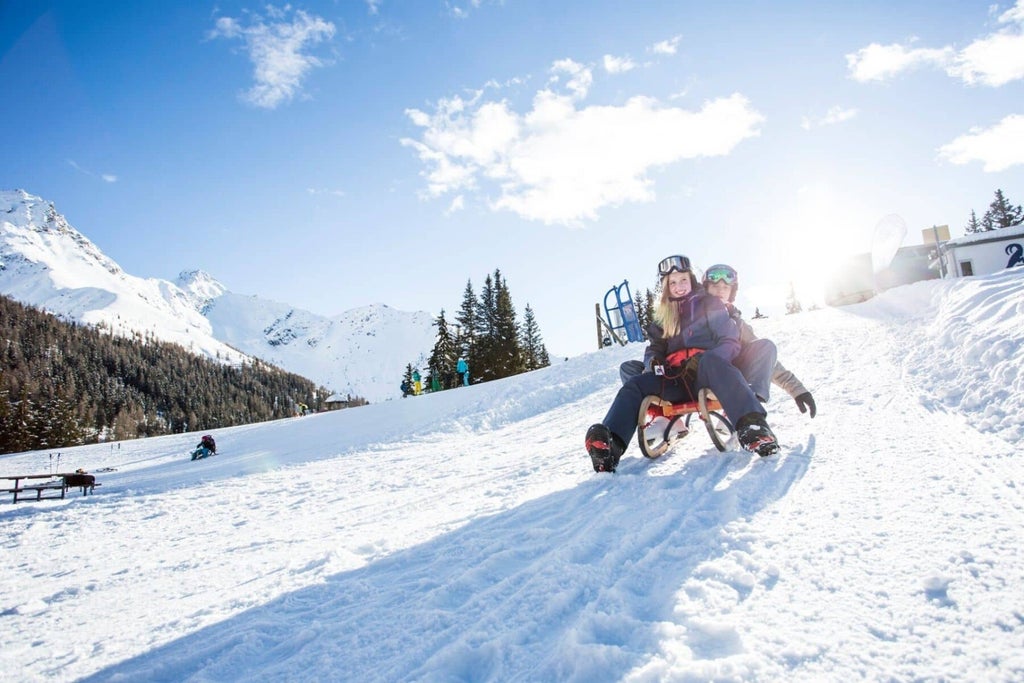 Fendels - Ried - Prutz - Tobogganing fun on the Fendels winter mountain