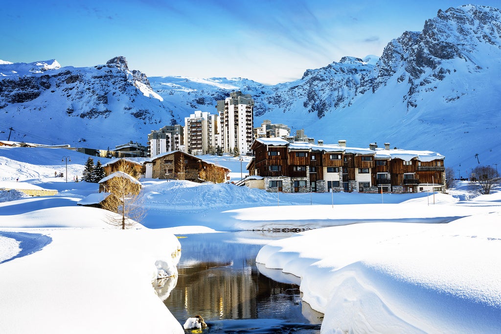Tignes FR shutterstock-resort-hero