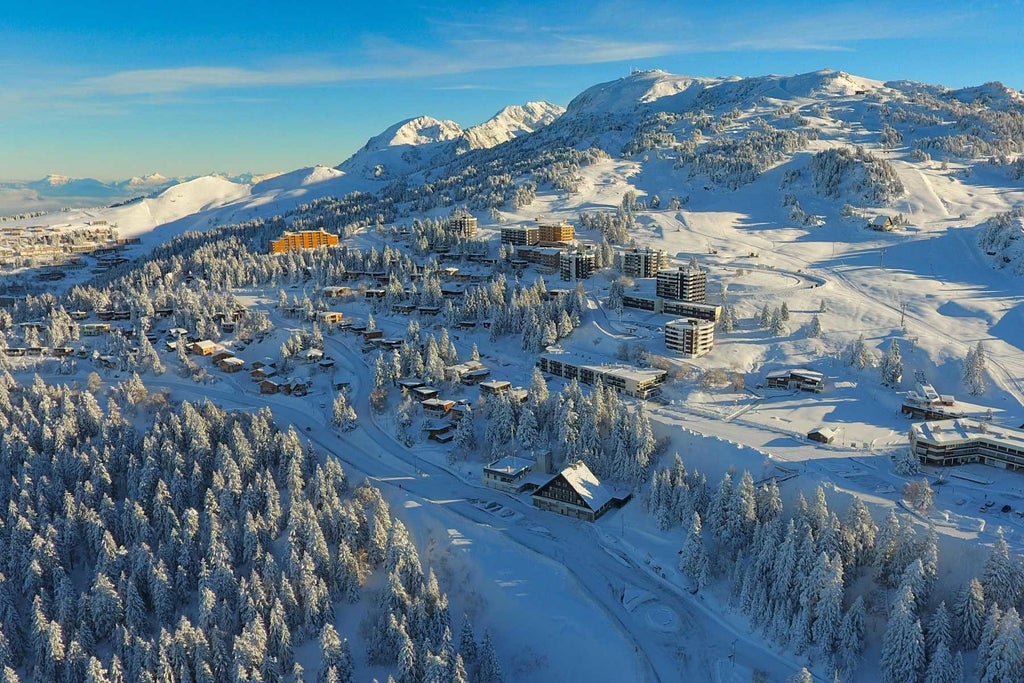 Vue sur la station de ski de Chamrousse (quartier Roche Béranger)