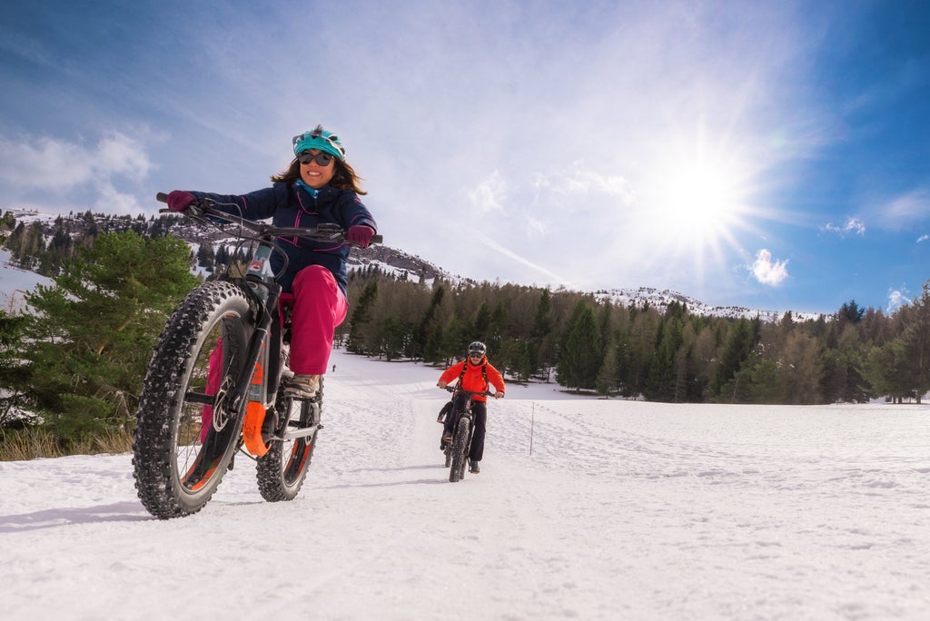Le Dévoluy_Fat Biking Snowy Trails_(c): Arzur Michaël