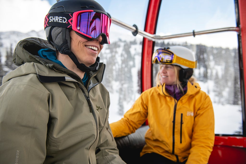 Whistler Blackcomb_Friends Gondola Ride_(c): Tourism Whistler/Guy Fattal