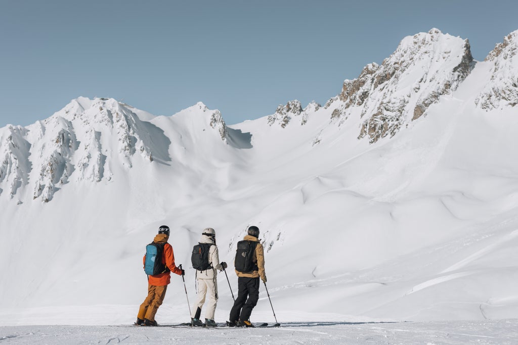 St. Anton am Arlberg_Freeriders Skiers_Rugged Terrain_(c): Eva Beer