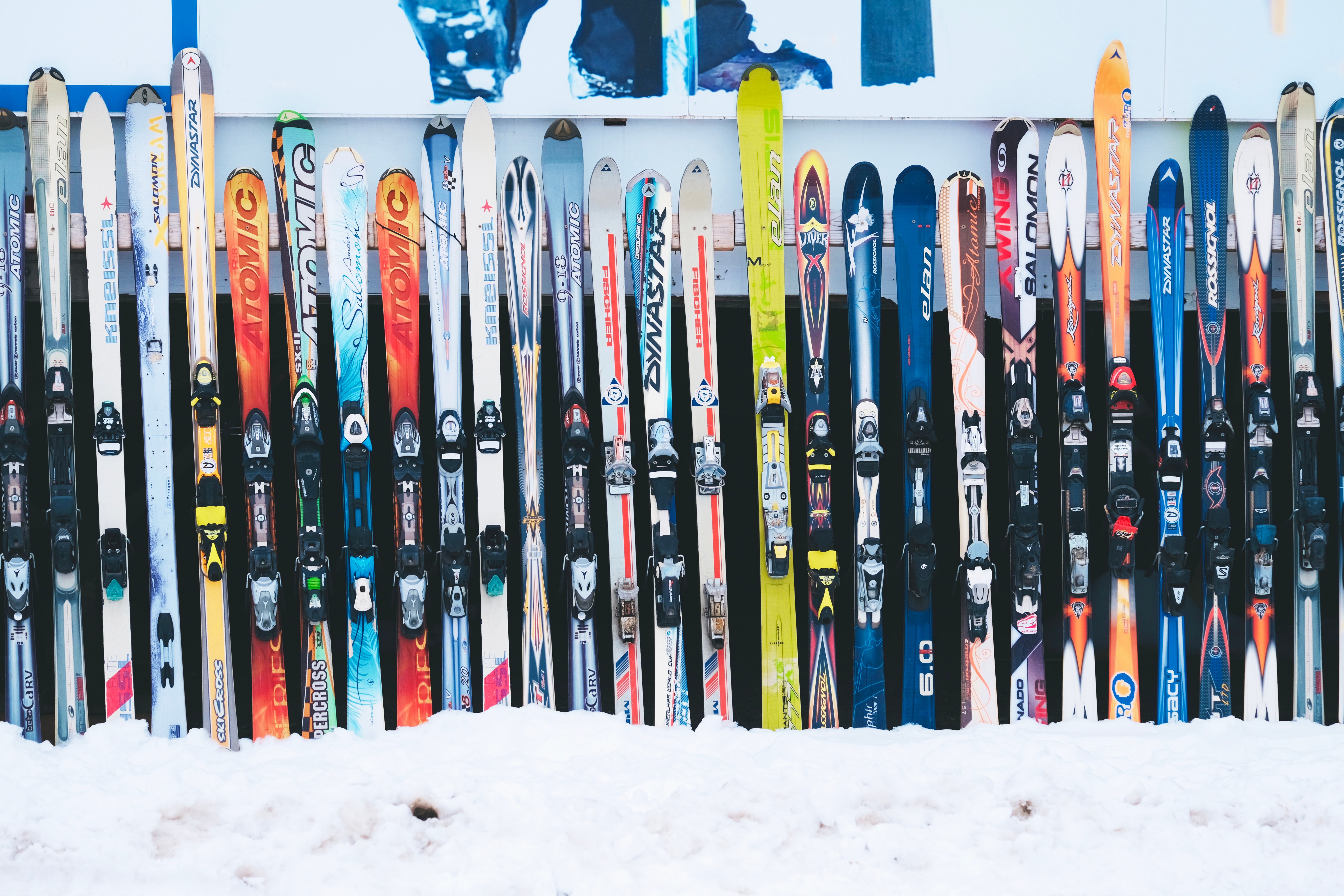 Skiausrüstung: Mieten oder Kaufen?